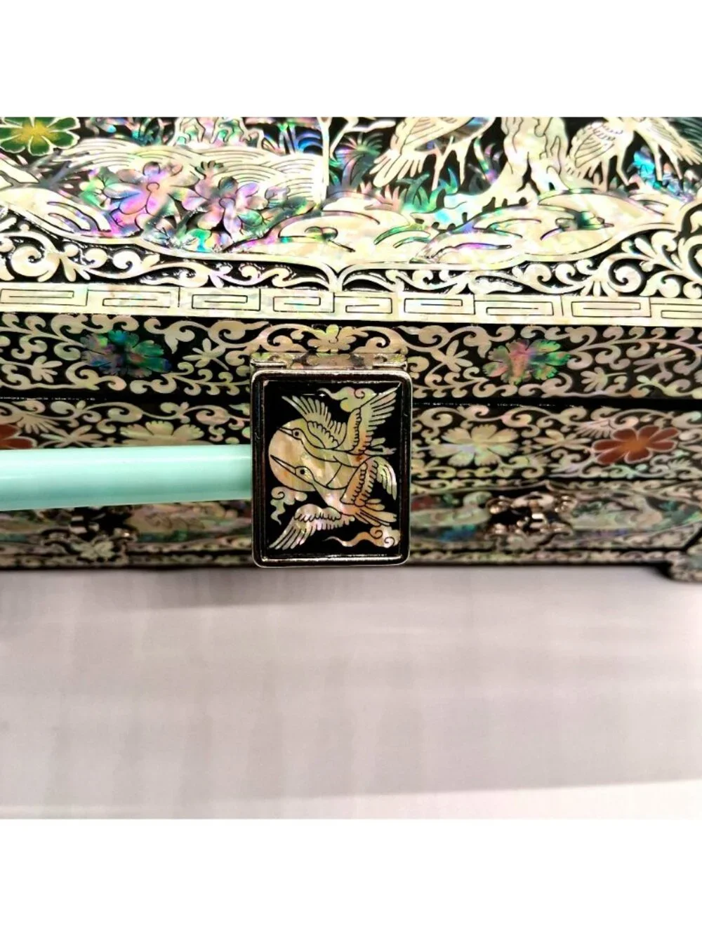 Elegant Mother-Of-Pearl Inlay Asian Jewelry Box Lacquered W Crane & Floral NWOB